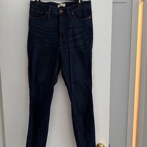 Dark wash madewell 10” high rise skinny jeans